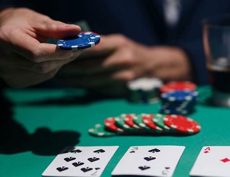 Tìm hiểu chi tiết cách chơi bài Poker 3 Lá tại nhà cái M88